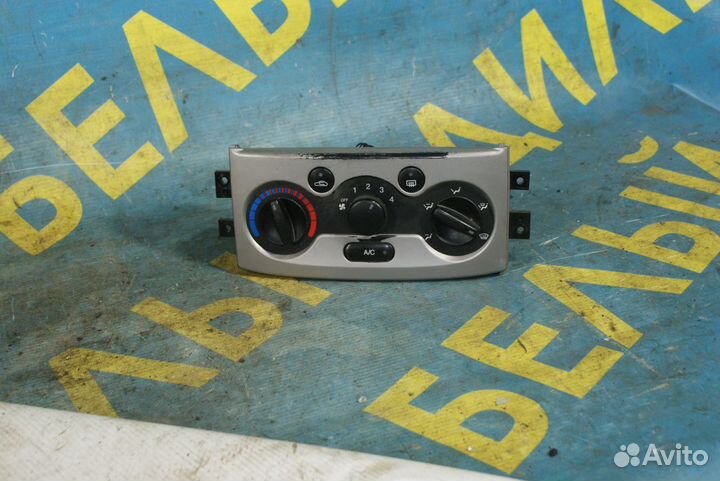 Блок управления печкой Chevrolet Aveo T200