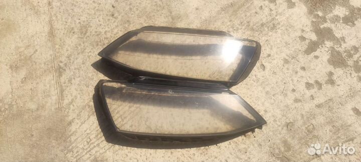 Стекло фары jetta 6