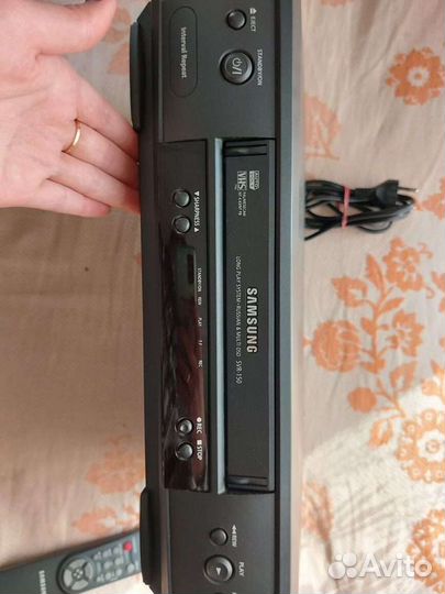 Видеомагнитофон