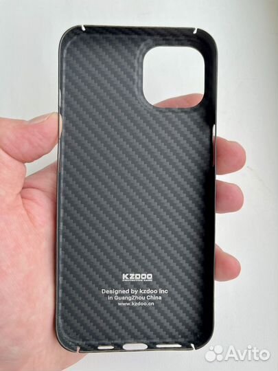 Чехол на iPhone 13 (как новый)