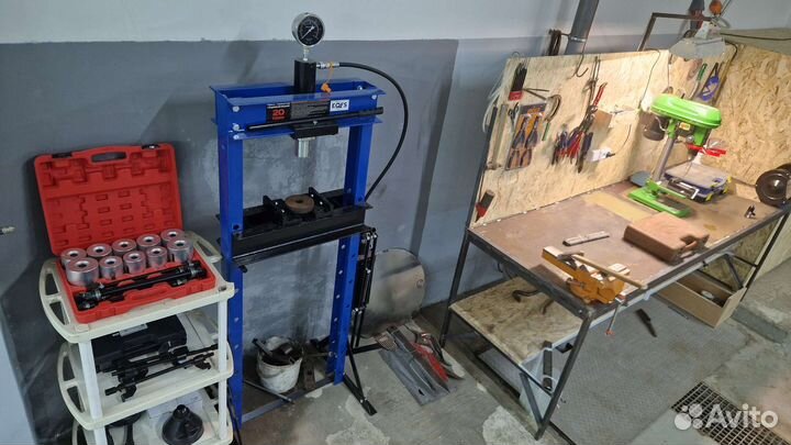 Гараж на час, автосервис, аренда подъемника