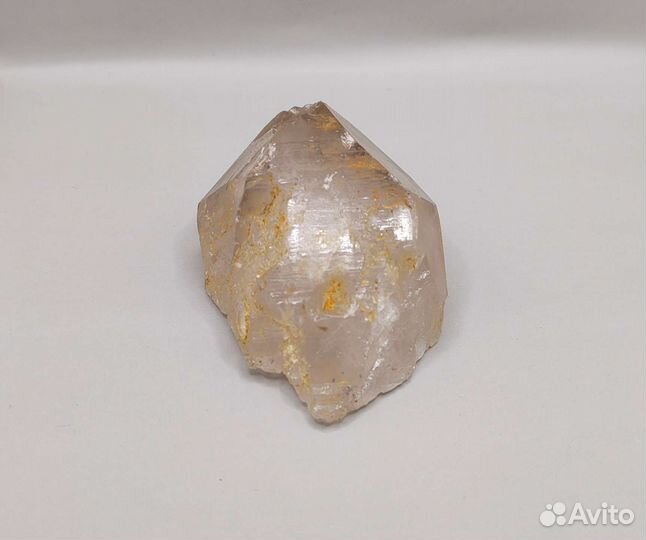 Раухтопаз (дымчатый кварц) 174г, Россия / Минералы