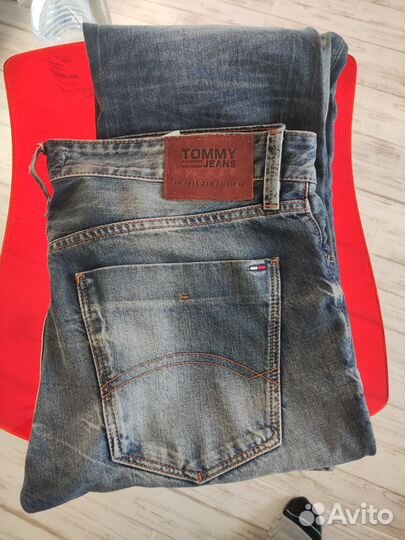 Джинсы Tommy Hilfiger