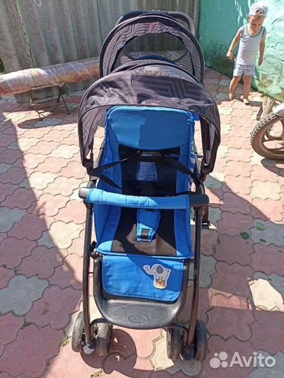 Прогулочная коляска трость для двойни