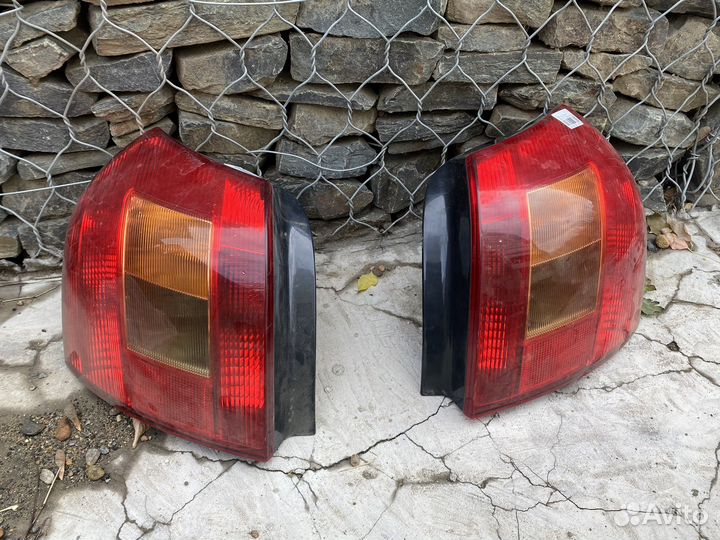 Задние фонари Toyota Alex