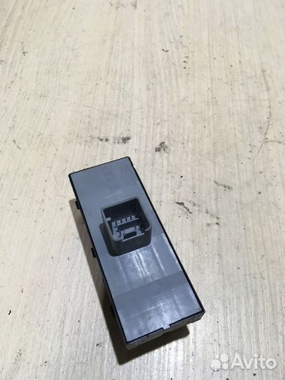 Блок стеклоподъемников Фольксваген Тоуран