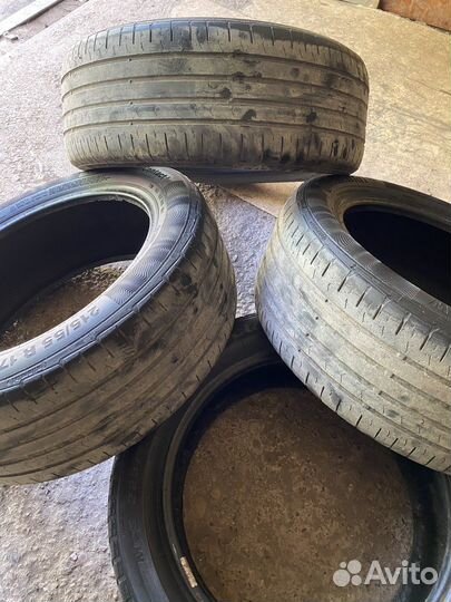 Continental ContiPremiumContact 5 215/55 R17 94W