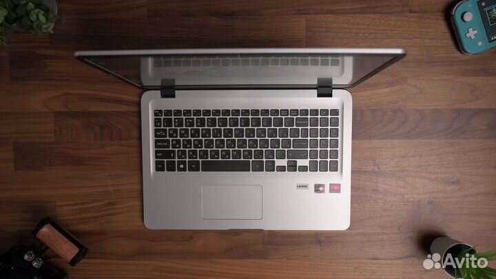 Maibenben M545 Ryzen 5 4500Pro 8/512 Новый