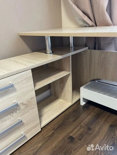 Стол компьютерный Алькор