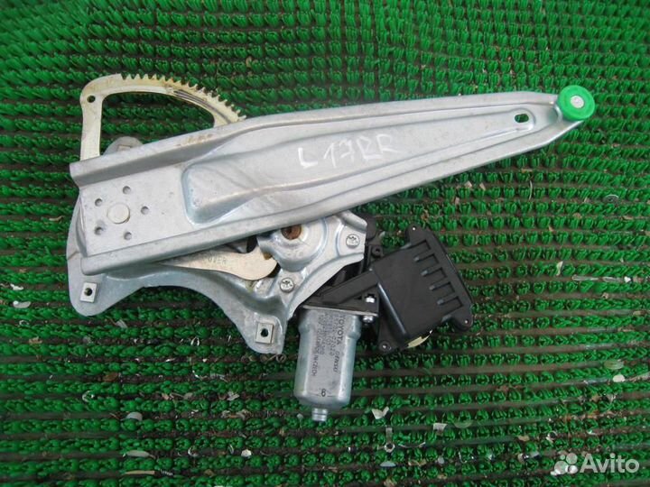 Стеклоподъемник задний правый Toyota Avensis T27