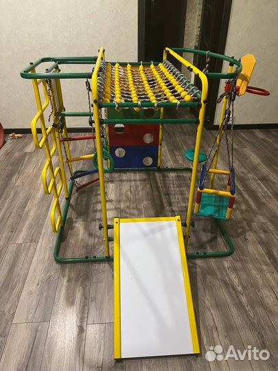 Детский спортивный комплекс для дома