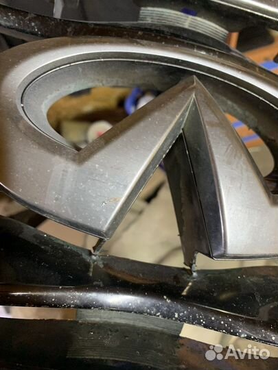 Решётка infiniti s51