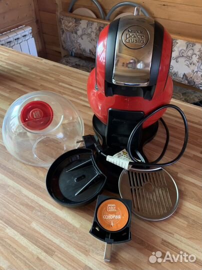 Кофеварка Nescafe Dolce Gusto
