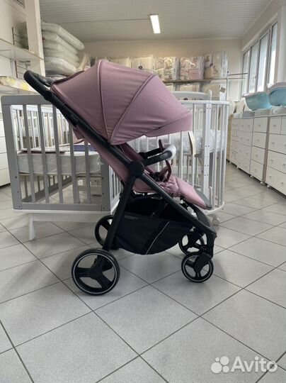 Коляска Carrello Bravo Crystal Pink CRL-8512
