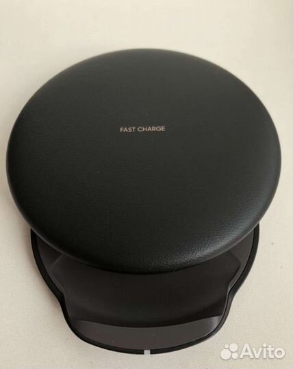 Беспроводное зарядное устройство Samsung EP-PG950