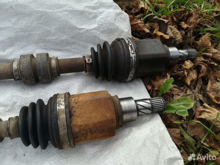 Привода в сборе на Ниссан Джук