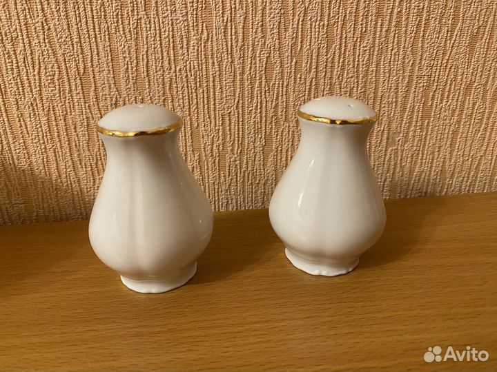 Набор для специй Магнолия белый с золотой лентой