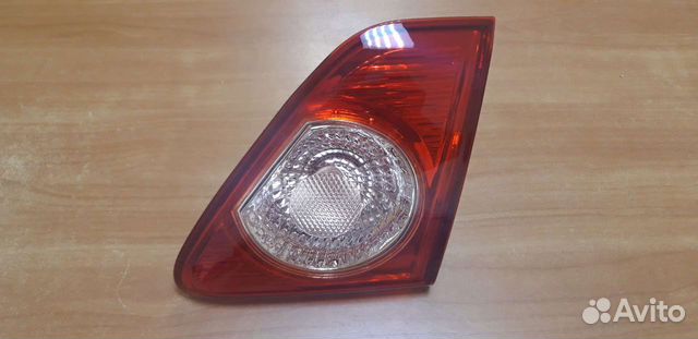 Фонари в крышку багажника Тойота Королла Е150 06-1