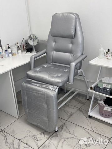 Кушетка косметологическая