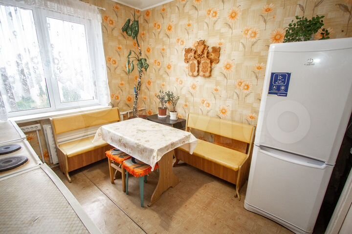 3-к. квартира, 80 м², 12/12 эт.