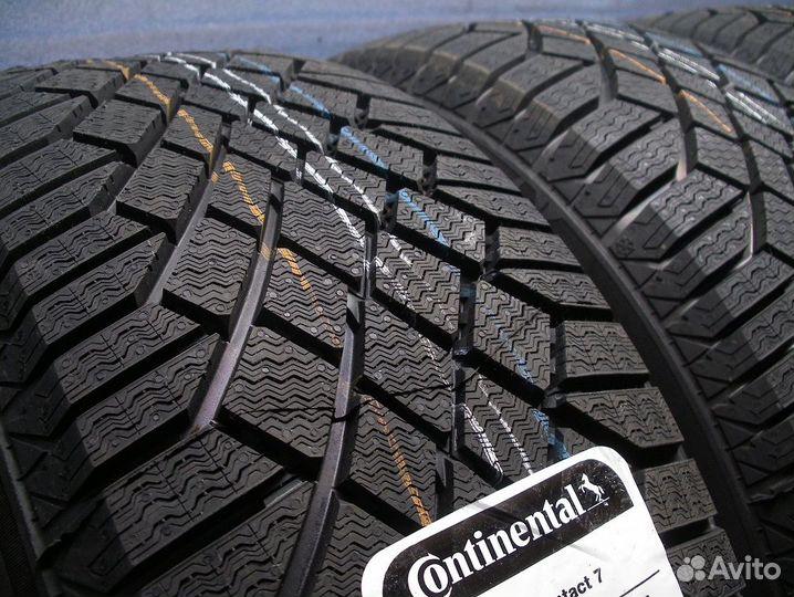 Continental ContiVikingContact 7 215/60 R17 100T