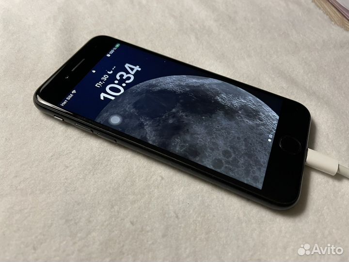 iPhone SE (2020), 64 ГБ