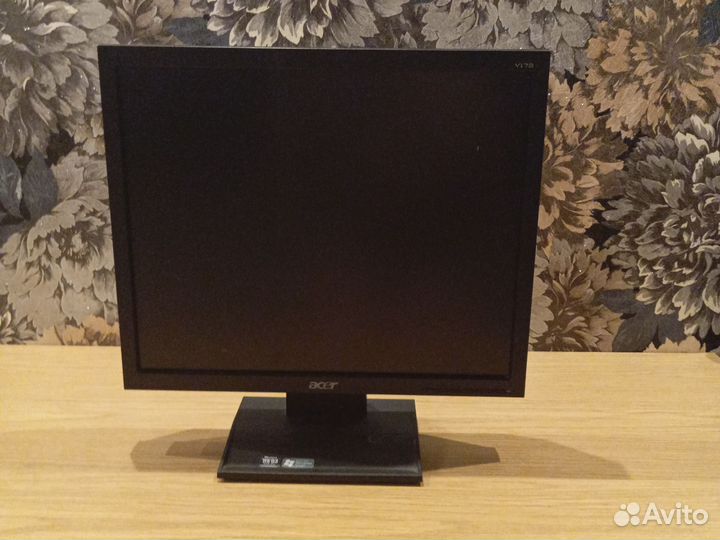 Монитор Acer 17 дюймов модель: V173
