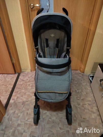 Прогулочная коляска peg perego si