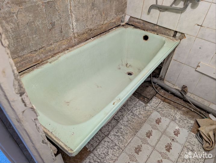 Ванна чугунная