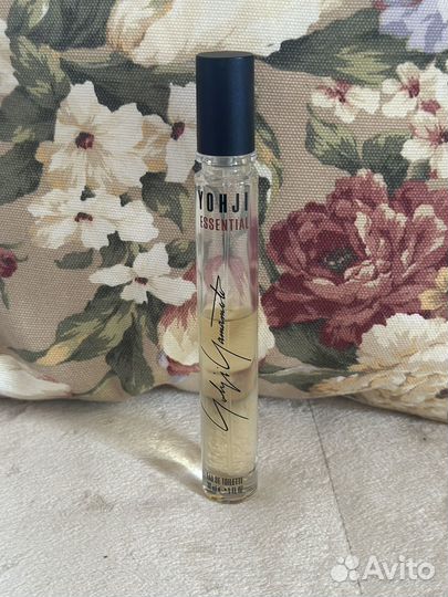 Yohji yamamoto essential