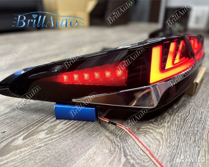 Тонированные фонари Camry 70 LED задние стиль Lexu