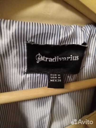 Плащ тренч stradivarius