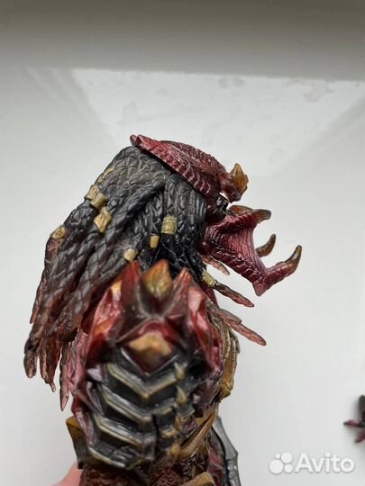 Фигурки Хищник + Гончая Виталий