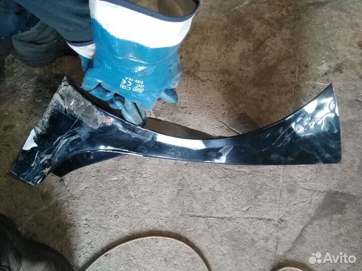 Volkswagen Golf 6 заднее крыло правое 5дверный