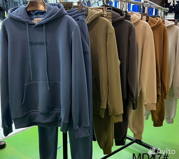 Спортивный костюм женский новый