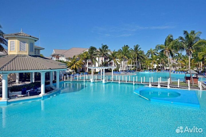 Тур на Кубу