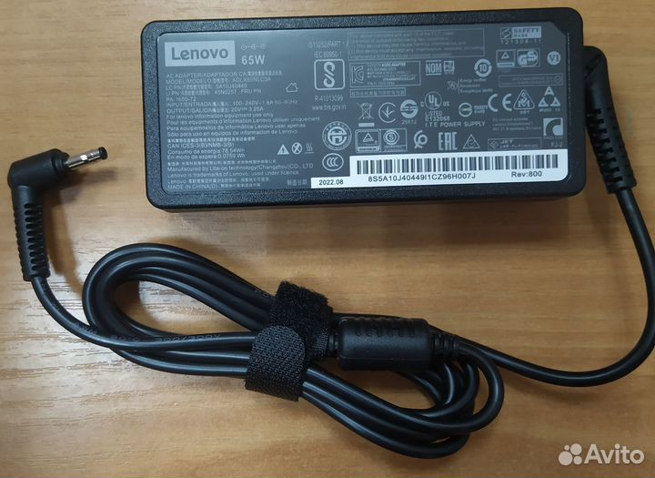Блок питания для ноутбука Lenovo 3.25A новый