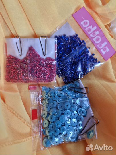 Бисер и паетки для рукоделия
