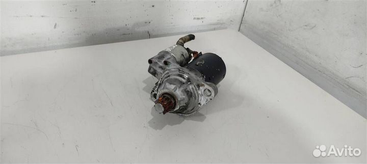 Стартер 02M911023G 2.0 FSI Volkswagen