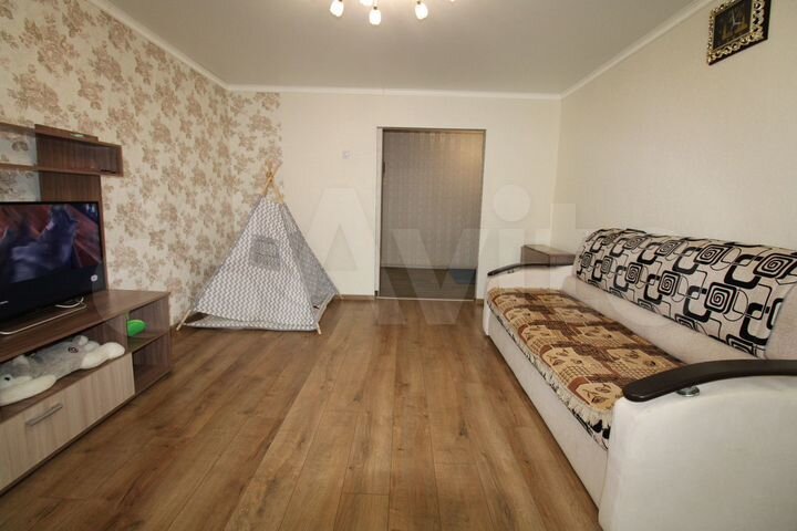 4-к. квартира, 77,3 м², 1/5 эт.