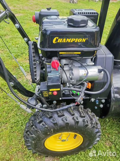Снегоуборщик Champion ST662E