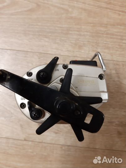 Daiwa Tanasensor SS-40 катушка мультипликаторная