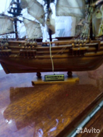 Модель корабля