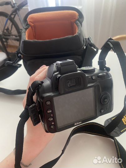 Зеркальный фотоаппарат nikon d3000