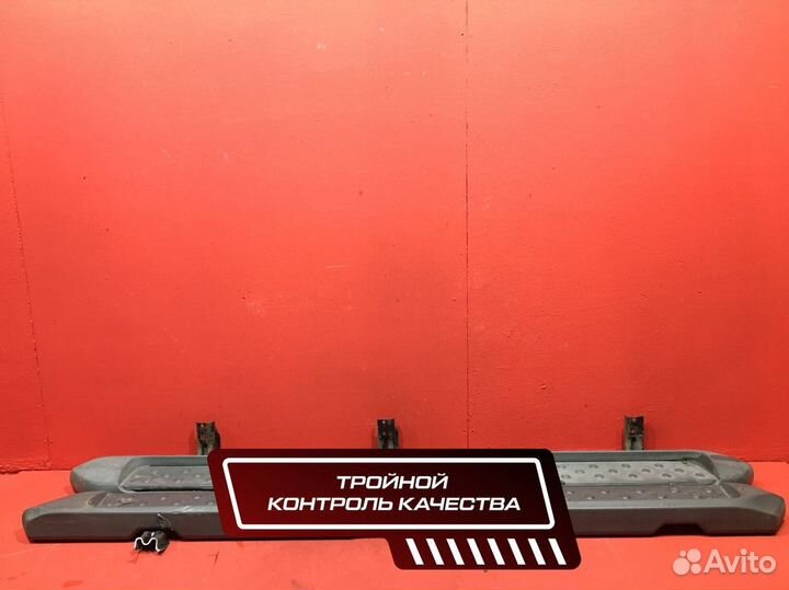 Подножка для Nissan Pathfinder R51 YD25DDTi (Б/У)
