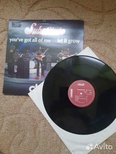 Fairgraund Attraction, Wait,Klique