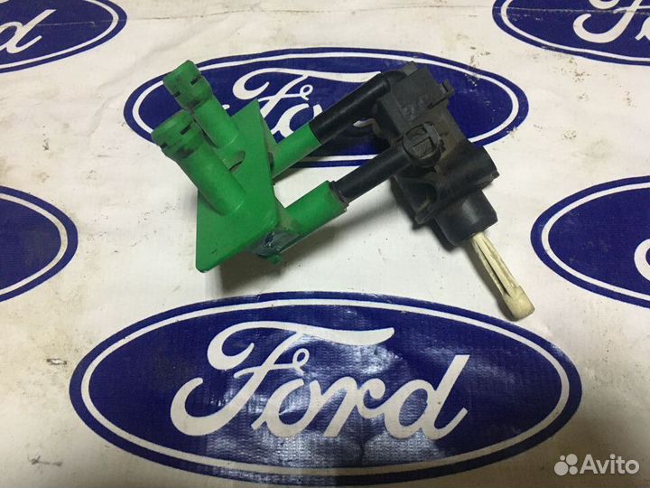 Главный цилиндр сцепления Ford Focus 1