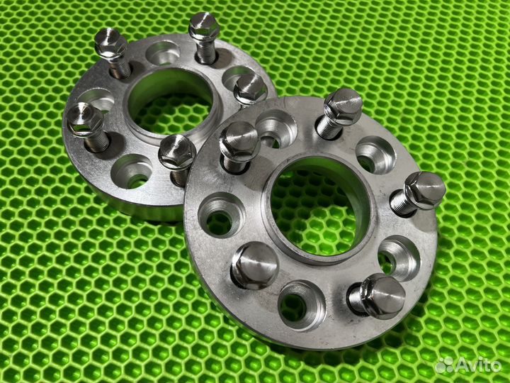 Проставки 30 мм 5х112 66,6 2 шт. Mercedes Audi