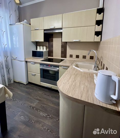 Кухонный гарнитур угловой бу