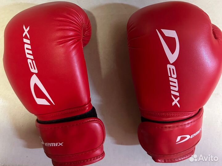 Новые боксерские перчатки детские 4 oz